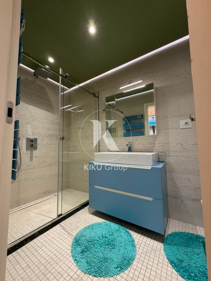 Shitet Apartament Luksoz 2+1+2 – Blloku Gintash, Laprakë
