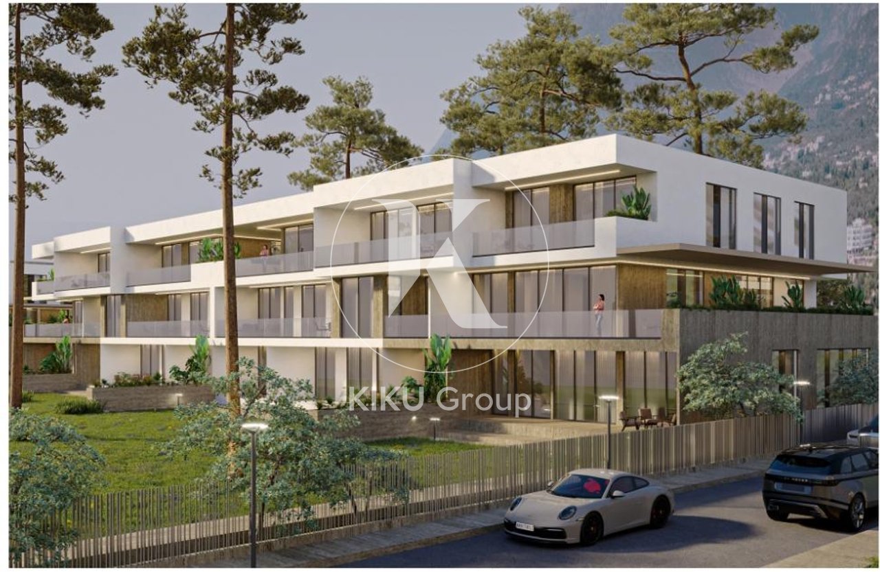 Apartament 3+1 në Shitje – Porto Lalzi, Vija e Parë me Detin