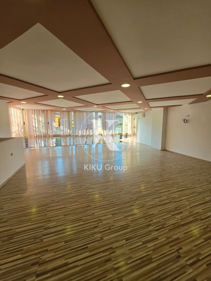 Locale Commerciale in Affitto – Frosina Plaku, Tirana