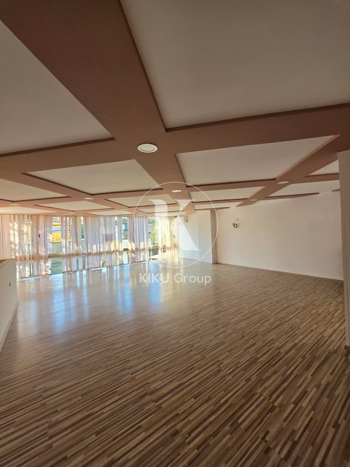 Locale Commerciale in Affitto – Frosina Plaku, Tirana