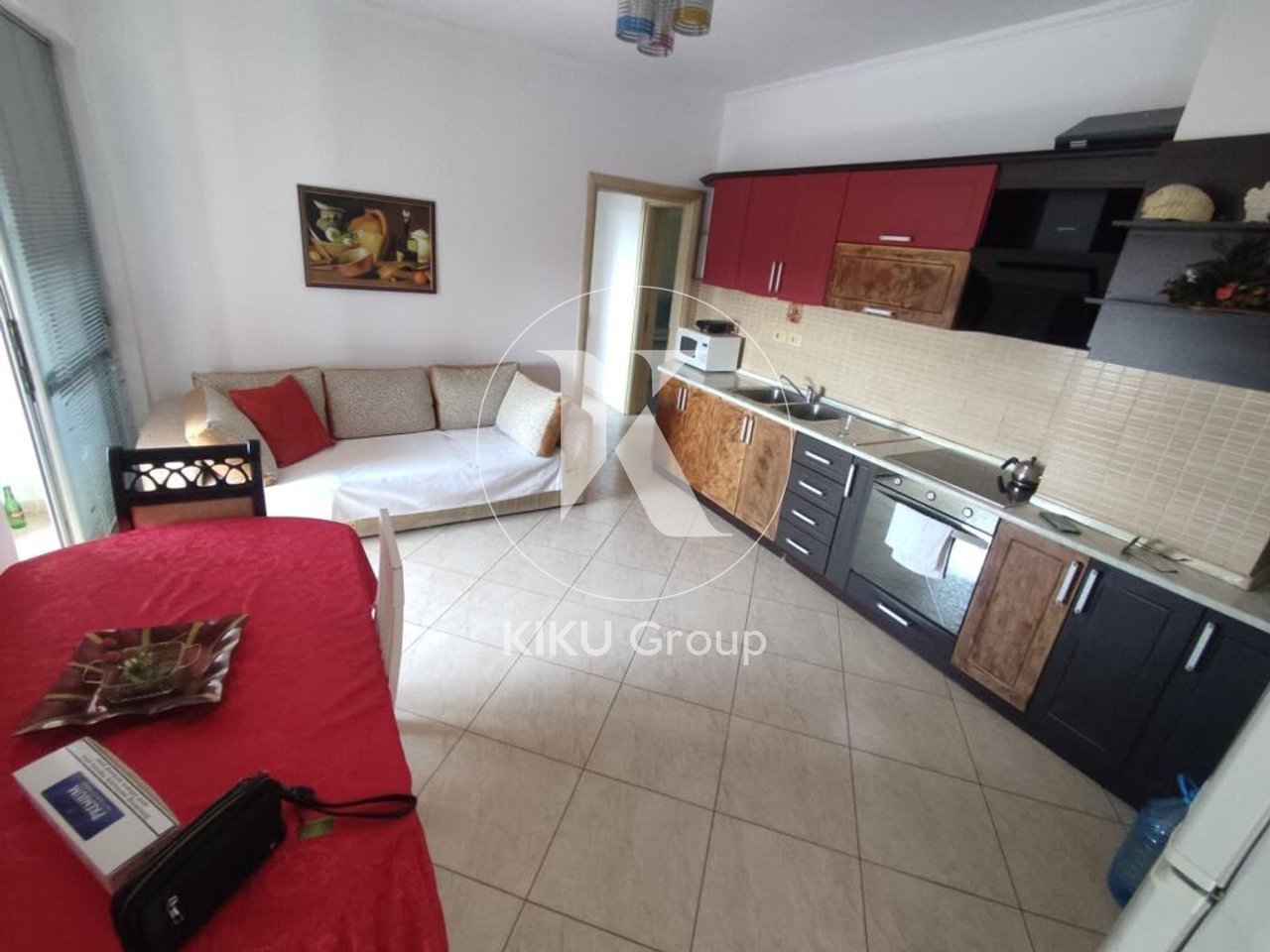 Appartamento 2+1 in Affitto – Via Fortuzi, Tirana