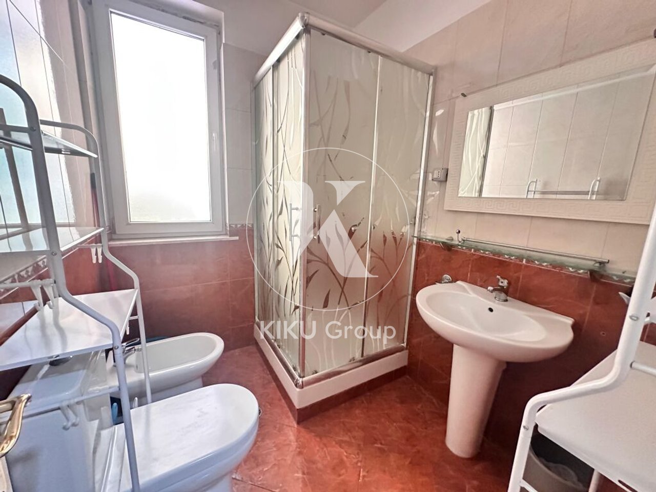 Apartament 1+1 me Qira | Rruga Eduart Mano