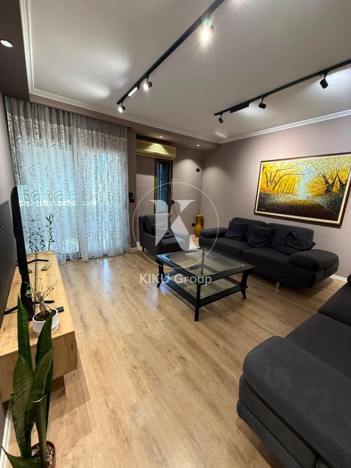 EKSKLUZIVE   PËR SHITJE | APARTAMENT 3+1+2 – 21 DHJETORI