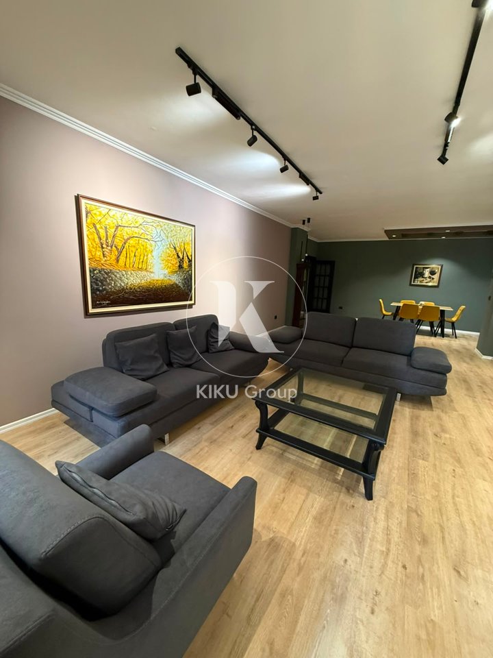 EKSKLUZIVE   PËR SHITJE | APARTAMENT 3+1+2 – 21 DHJETORI
