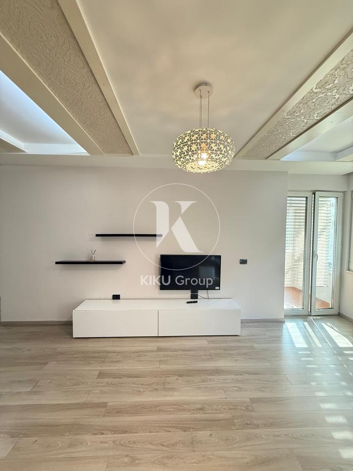 Apartament 3+1+2 me Qira – Bllok, Tiranë