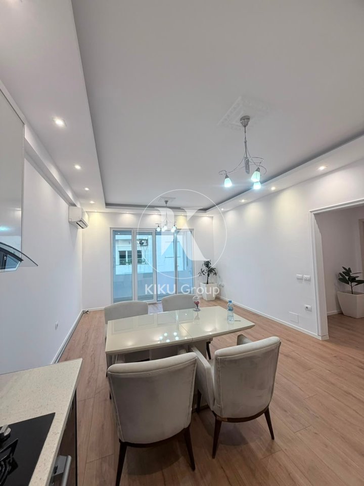 Shitet Apartament 2+1+2 – Kopshti Zoologjik