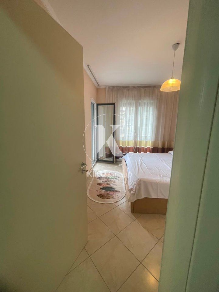 Apartament 1+1 me Qira – Rruga Fortuzi