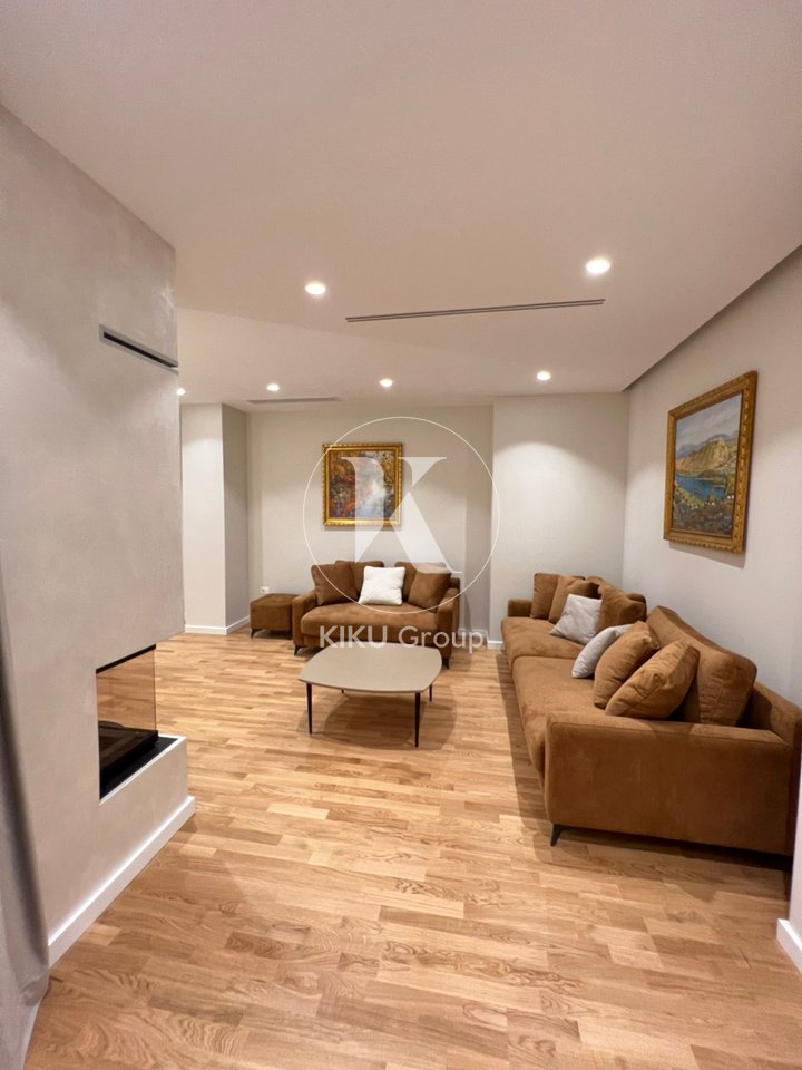 Apartament 3+1 me Qira – Rruga e Kosovareve