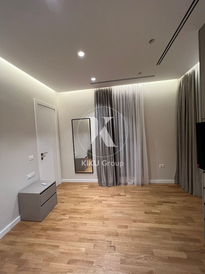 Apartament 3+1 me Qira – Rruga e Kosovareve