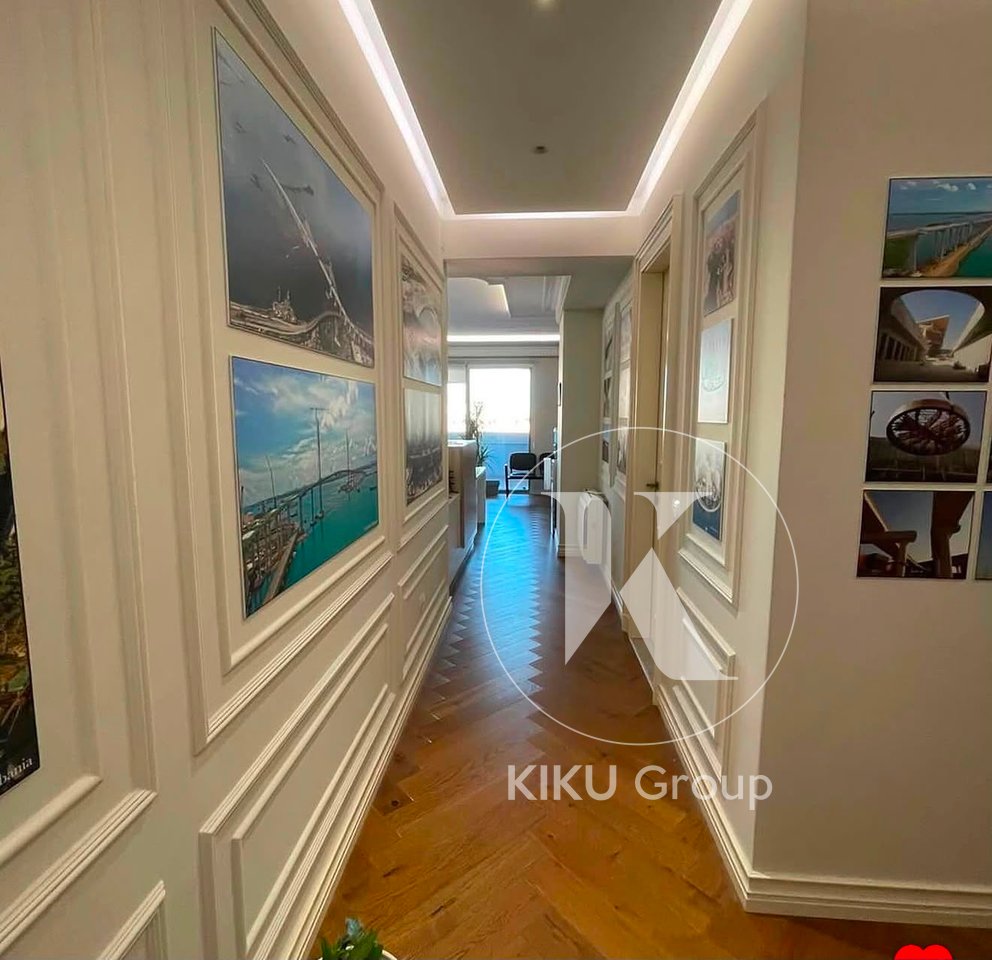 Office for Rent 3+1+2 + PARKING SPACE – Blloku, Tirana