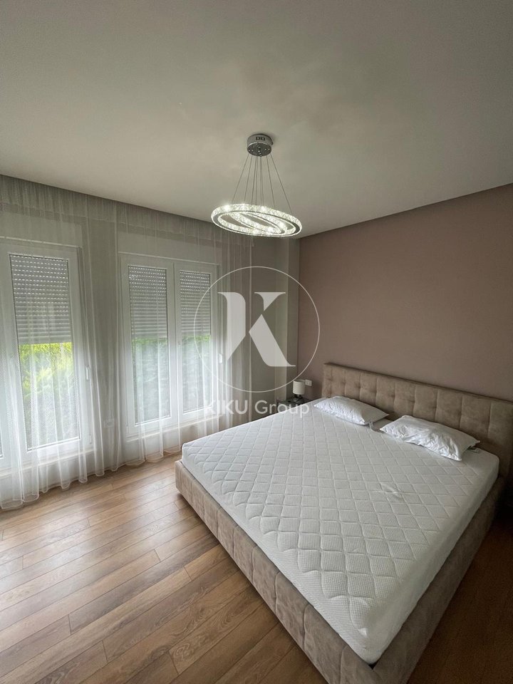 VILË PREMIUM ME QIRA – PRANË TEG