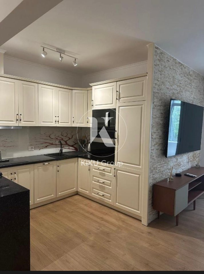 APARTMENT 2+1 FOR RENT – NEAR SQUARE 21