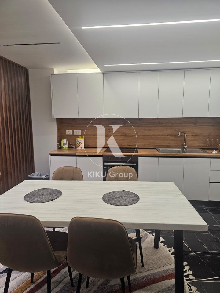 🏡 **JEPET ME QIRA – APARTAMENT 2+1**
📍 Ish Fusha Aviacionit – IBN Grand Gallery