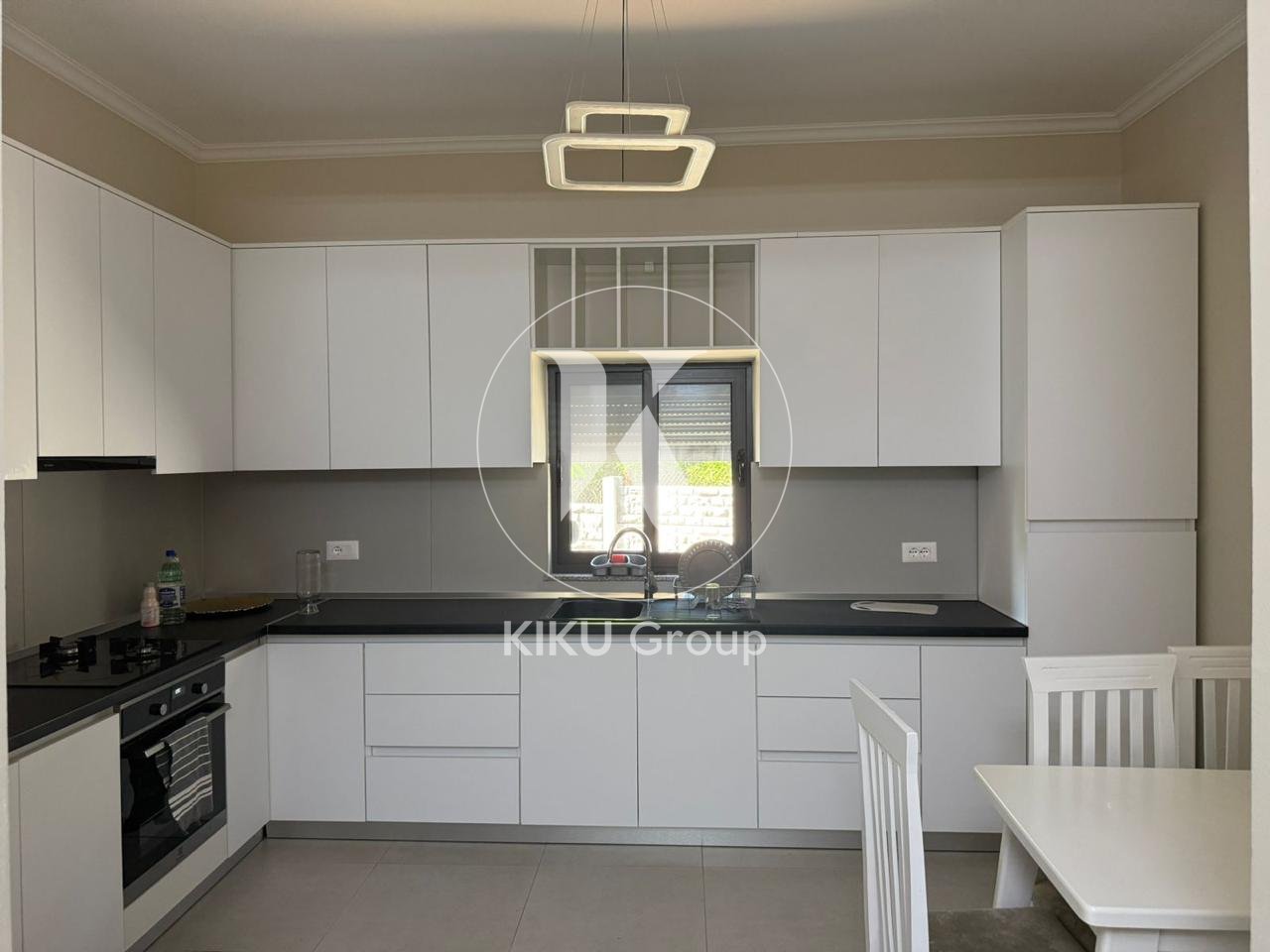 🏡 IN AFFITTO – APPARTAMENTO 3+1+2 CON CORTILE PRIVATO
📍 Sauk
💶 Prezzo: 800€ / mese