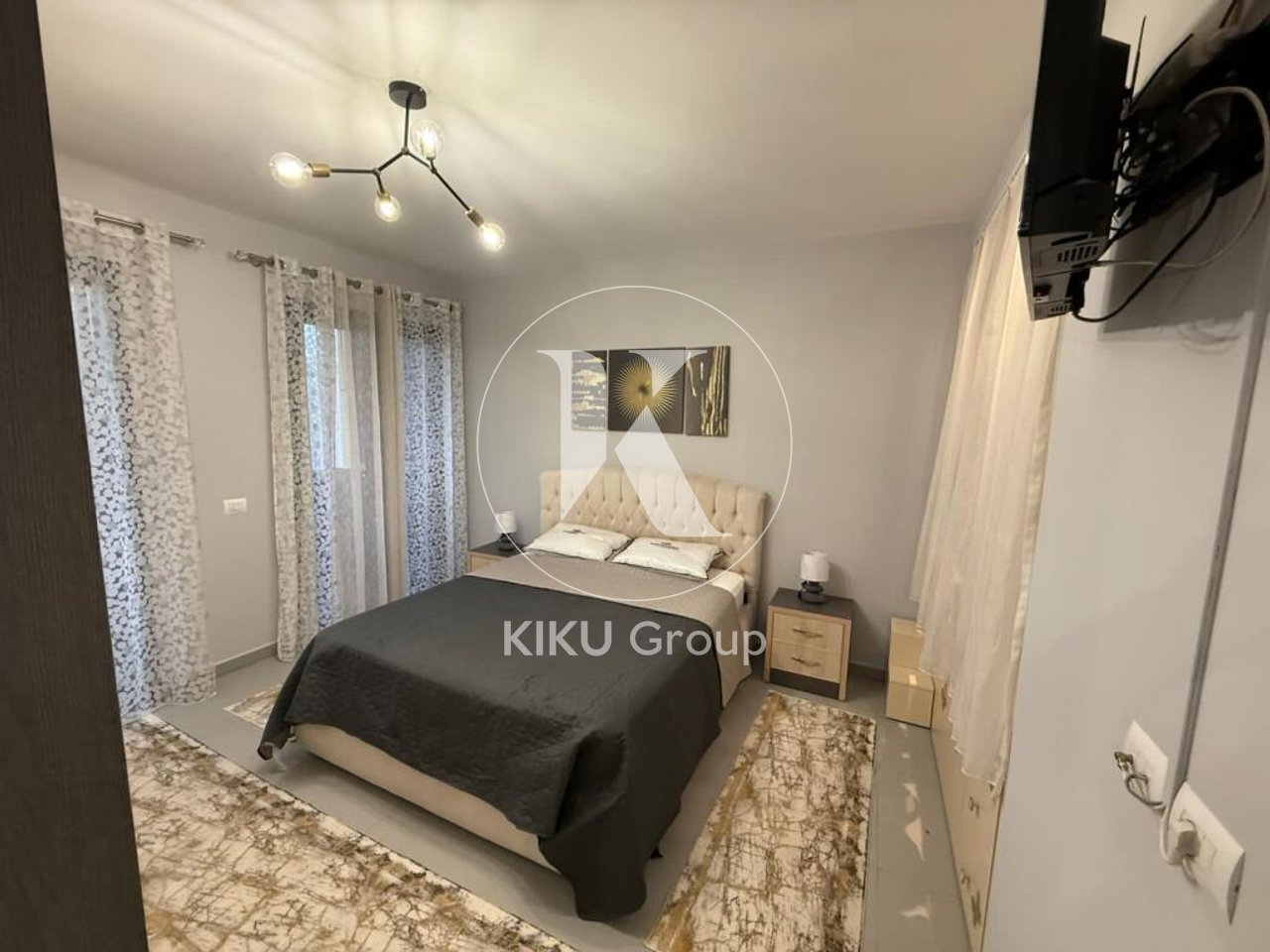 Apartament 1+1 për qira – pranë Stadiumit Dinamo, Shushica