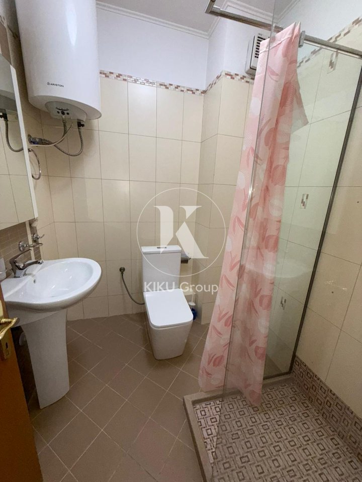 Apartament 2+1+2 me qira te Komuna e Parisit