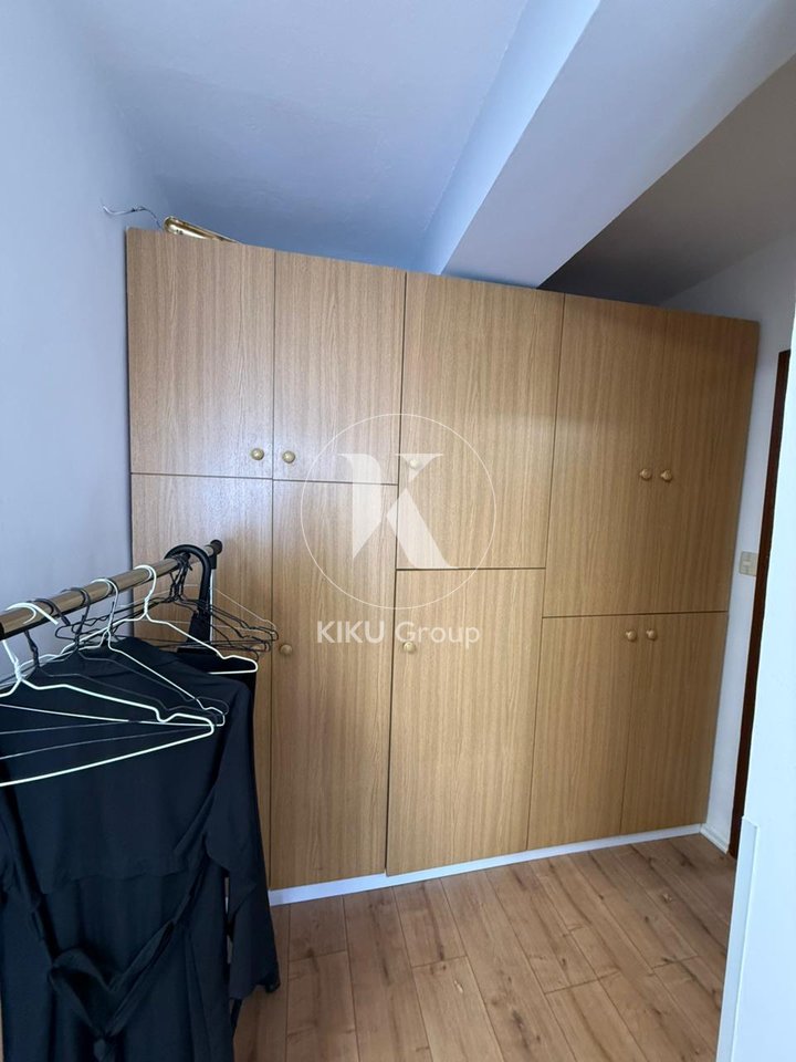 Ambjent 1+1 për Zyra me Qira – Bllok