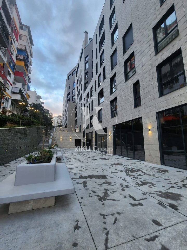🏢 Appartamento 2+1+1 Balcone – Garden Residence

📍 Via Bilal Sina, vicino allo Zoo di Tirana