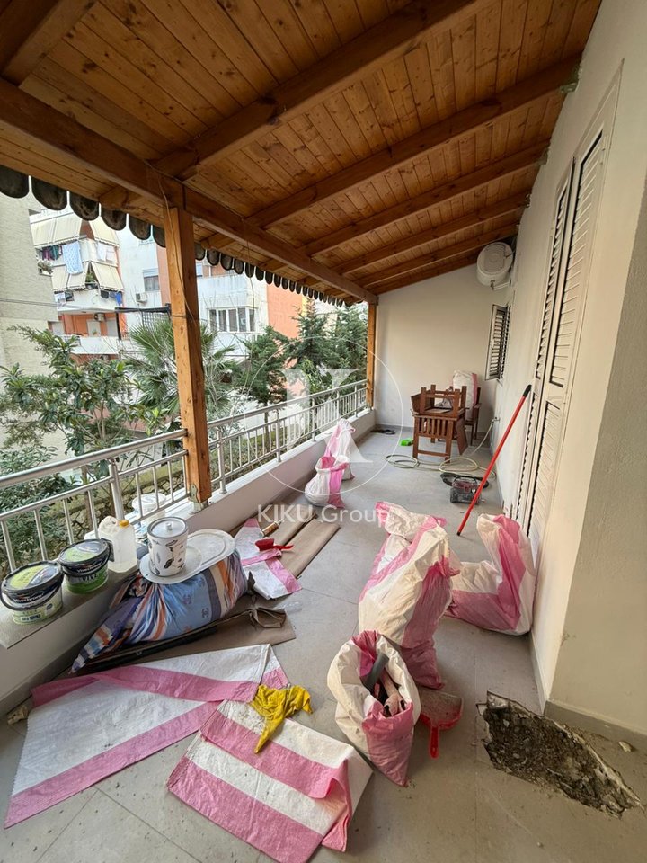 🏢 Apartament 2+1 me qira – Rruga Peti