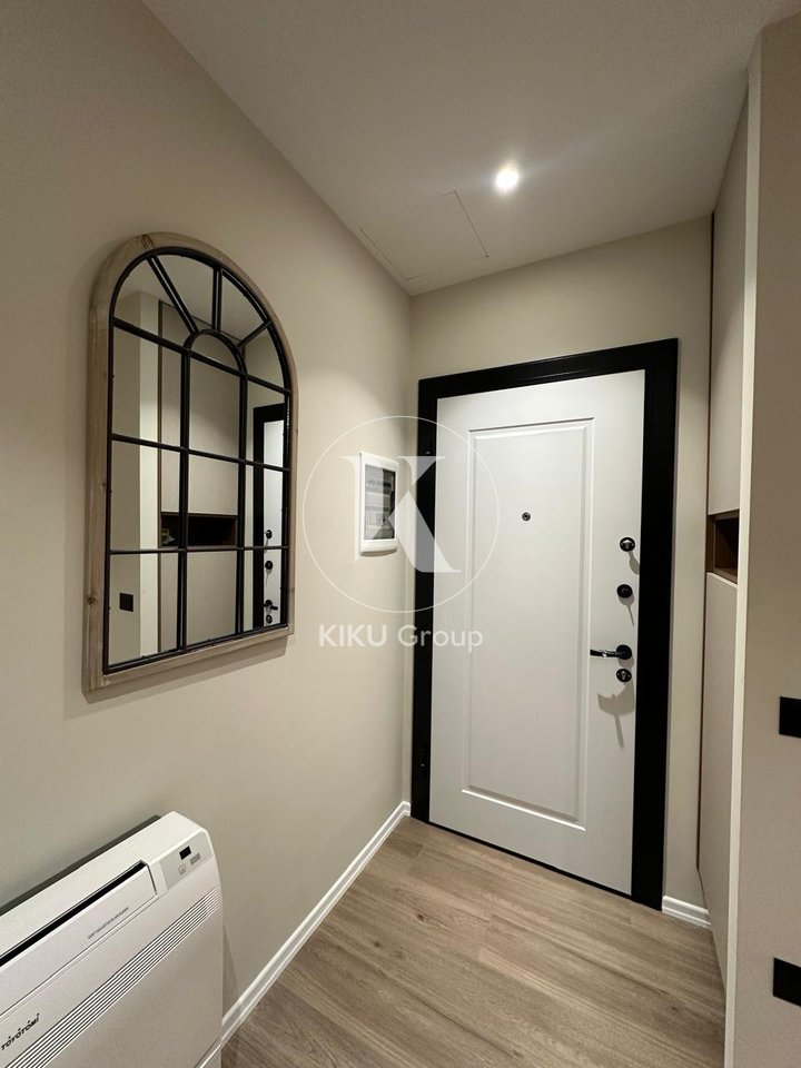 VENDESI APPARTAMENTO 1+1 NEL VECCHIO BLOCCO, TIRANA – 176.700 €