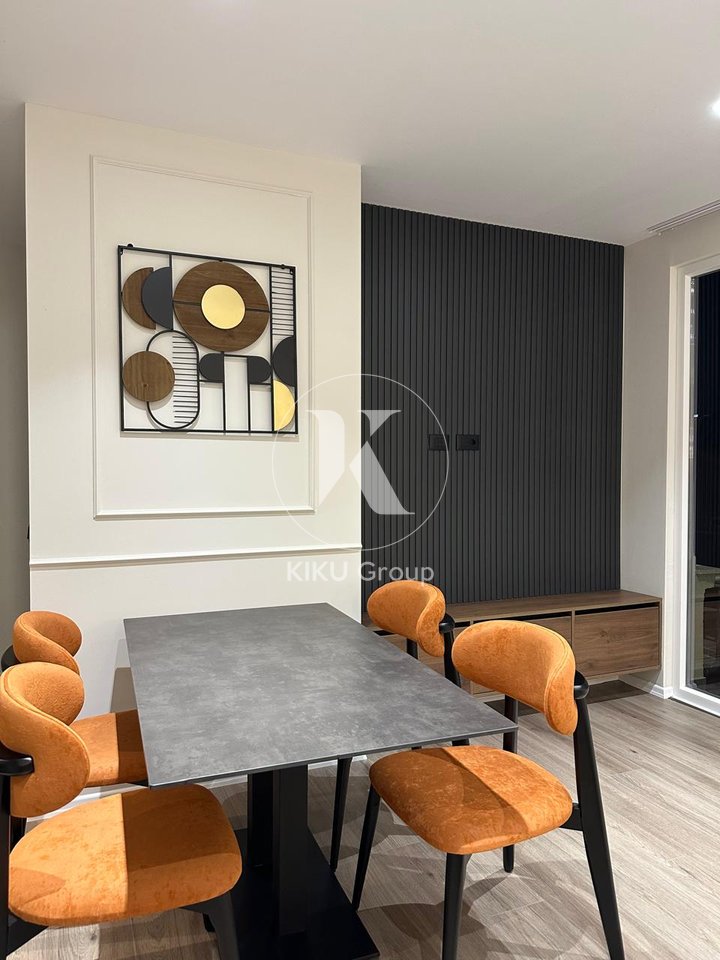 VENDESI APPARTAMENTO 1+1 NELL'EX-BLOCCO, TIRANA