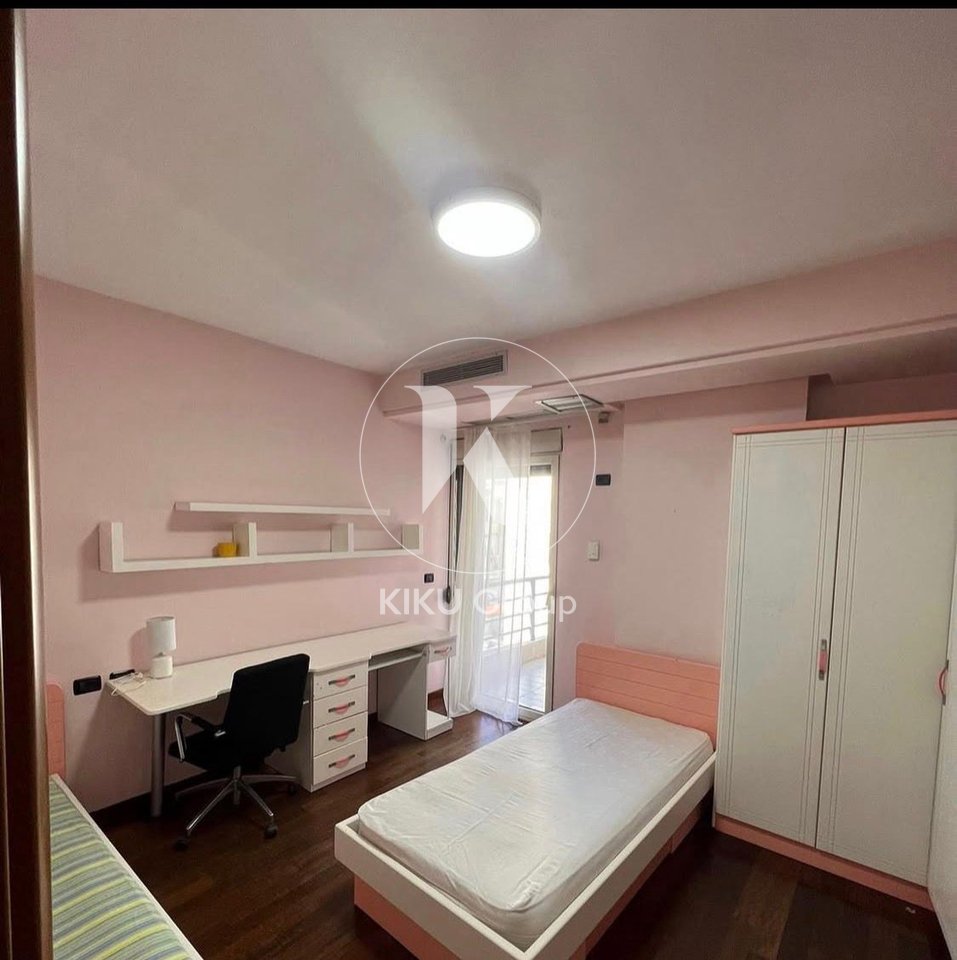 Super Apartment 2+1+2 for Sale in Bllok