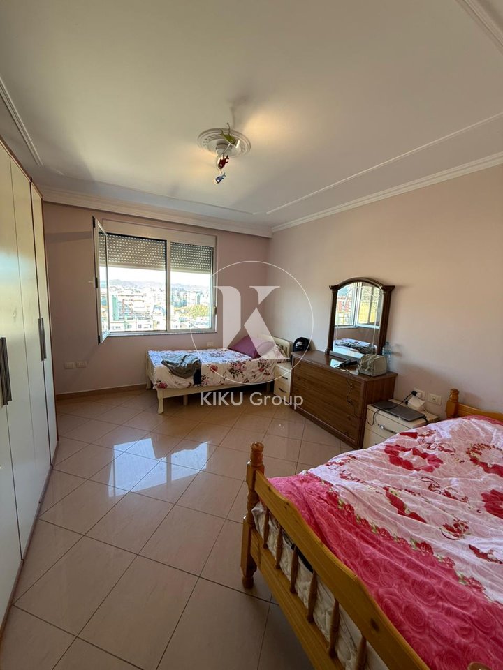 🏡 Apartament 2+1+2 me qira
📍 Bllok – pranë Juridikut