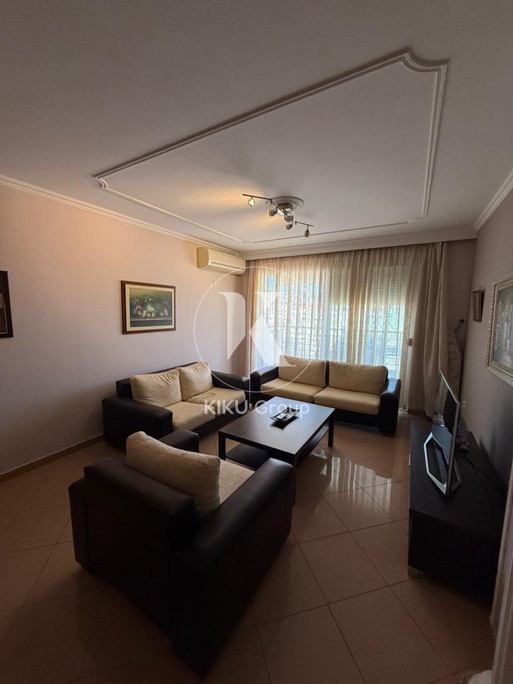 🏡 Apartament 2+1+2 me qira
📍 Bllok – pranë Juridikut