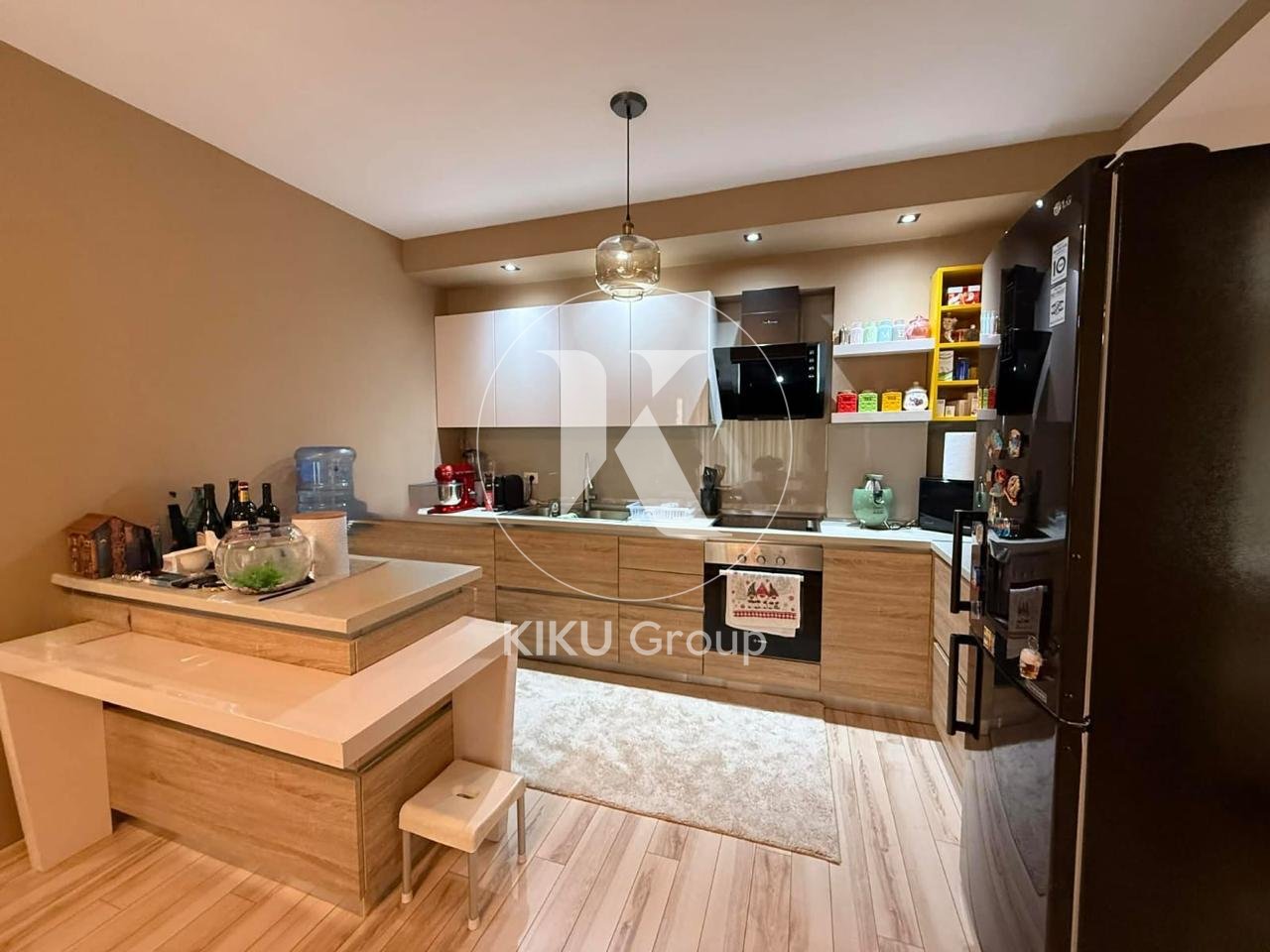 Shitet apartament 1+1+2 tek Kompleksi AnA