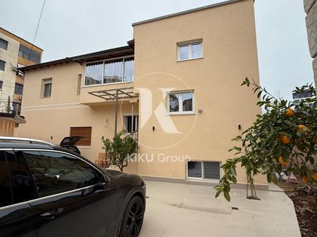 VILË ME QIRA – RRUGA E KAVAJES