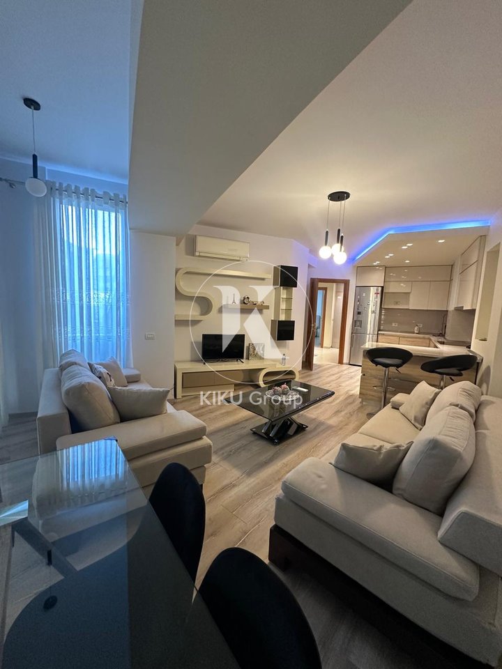 APPARTAMENTO 2+1 COMUNE DI PARIGI