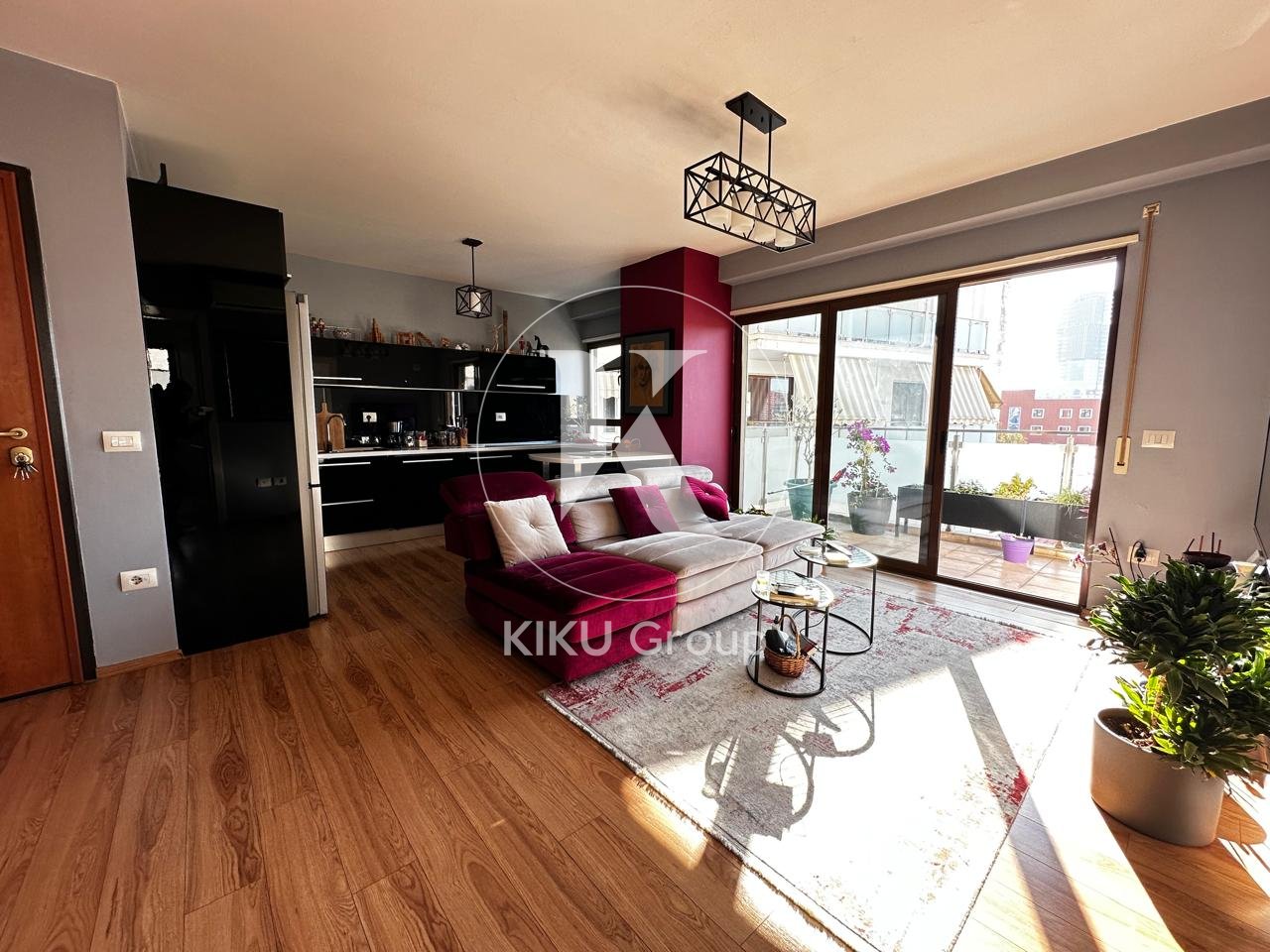 Jepet me Qira Apartament 2+1 – Mine Peza (te Prokuroria)