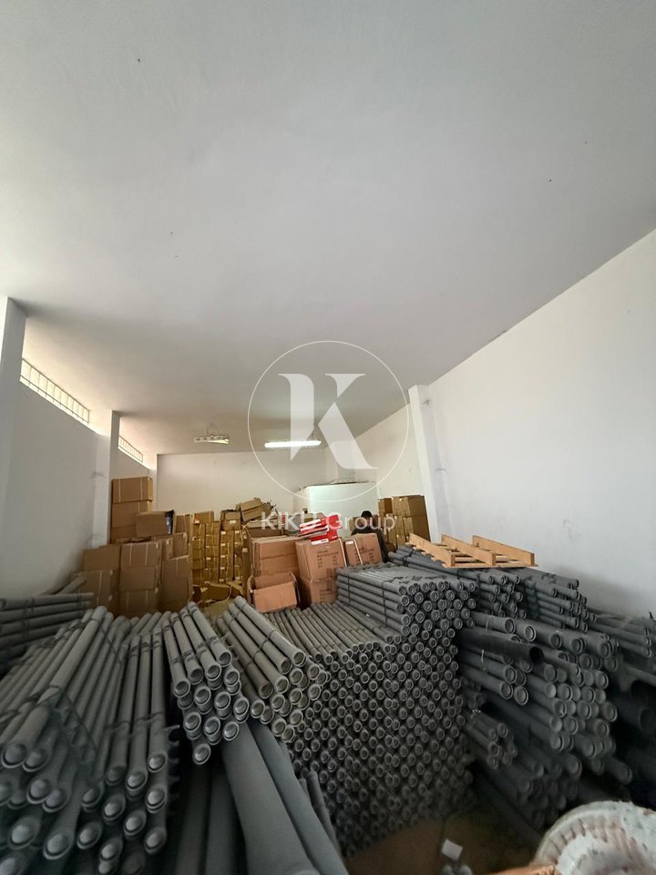 Shop for Rent, New Bazaar