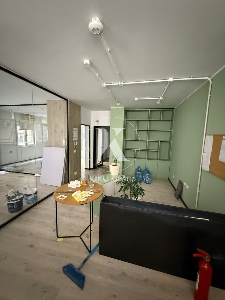 Business Space for Rent, Bllok