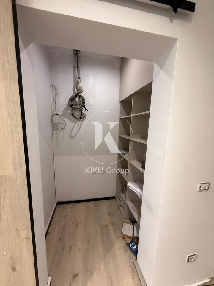 Business Space for Rent, Bllok