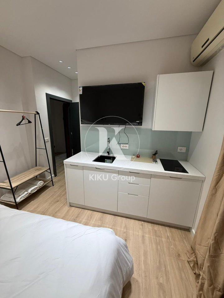 Jepen me qira 2 studio, secila me sipërfaqe 28 m².