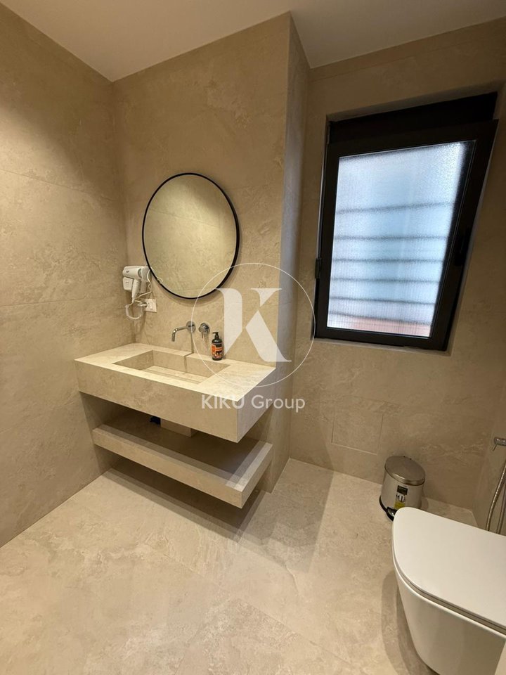 Jepen me qira 2 studio, secila me sipërfaqe 28 m².