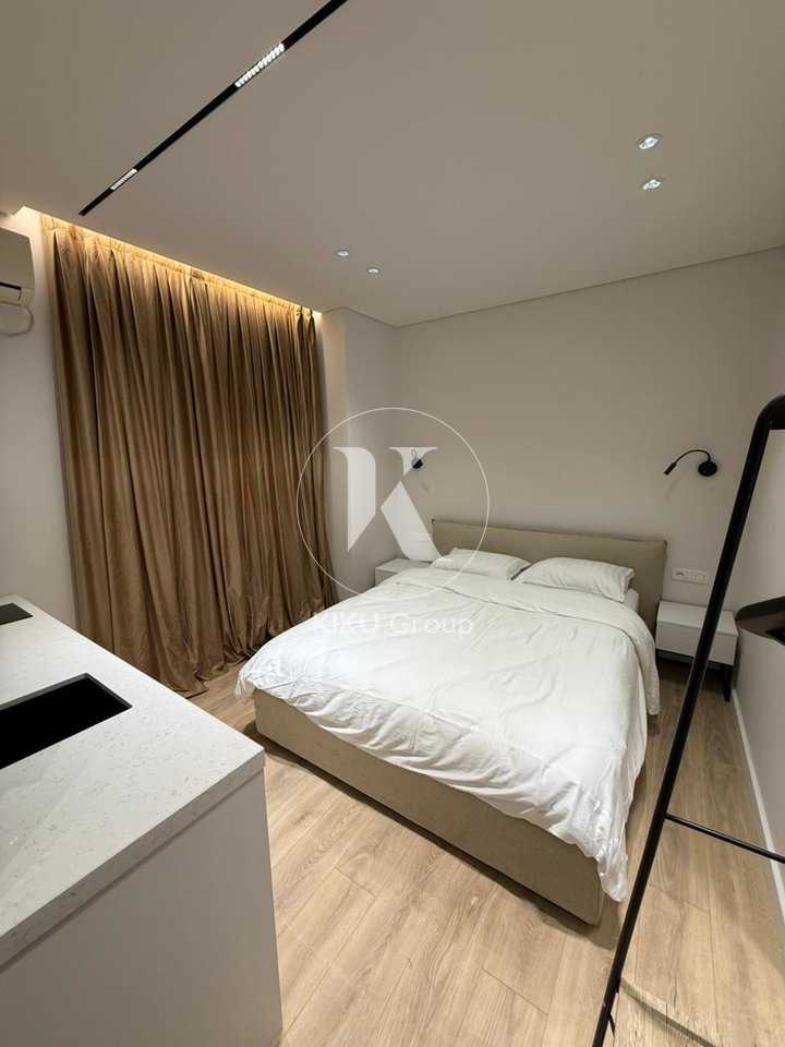 Jepen me qira 2 studio, secila me sipërfaqe 28 m².