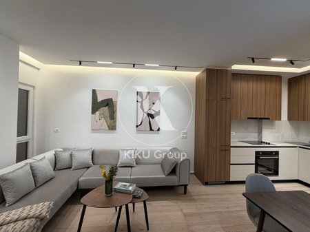 Jepet me qira apartament 1+1

Çmimi:800€