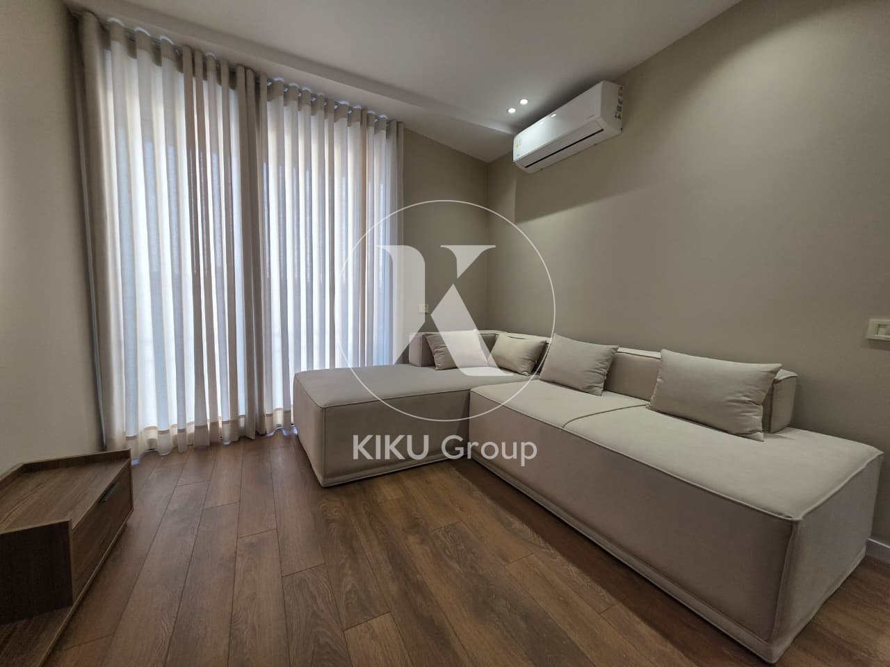 🌟 APPARTAMENTO DI LUSSO 2+1 IN AFFITTO
📍 Golden Tower, Via Mine Peza