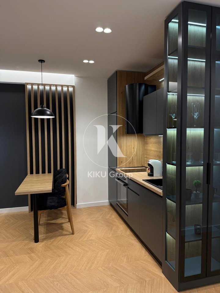 🏡 Jepet me qira apartament luksoz te Kopshti Zoologjik! ✨