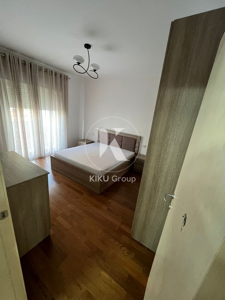 Jepet me Qira Apartament 2+1+2 me Verandë – Kopshti Zoologjik