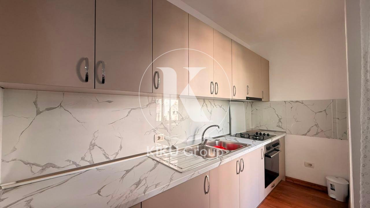 Appartamento 1+1 in Affitto – Giardino Zoologico, Tirana