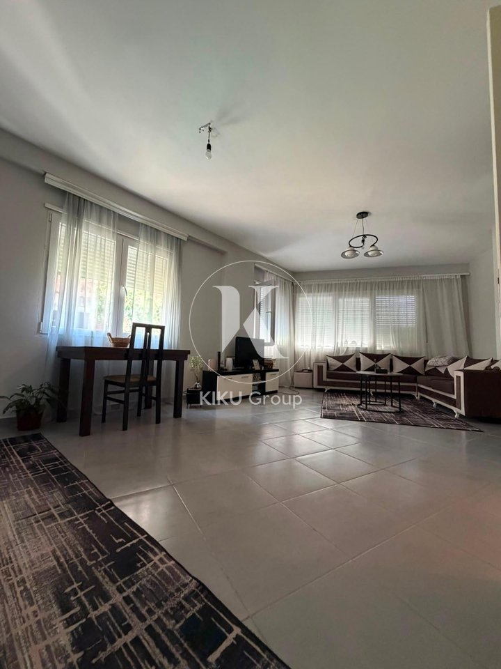 Appartamento 1+1 in Affitto – Vicino al Giardino Botanico, Tirana