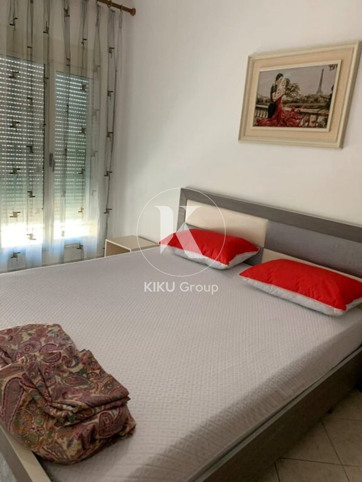 Apartament 2+1+2 me Qira – Kompleksi Usluga, Rruga Reshit Petrela, Tiranë