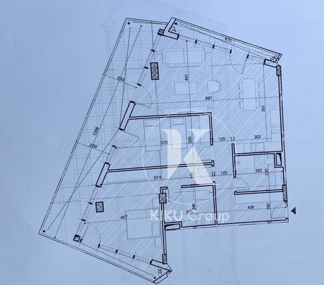 Shitet Apartament Luksoz 2+1 me Verandë – Liqeni i Thatë, Tiranë