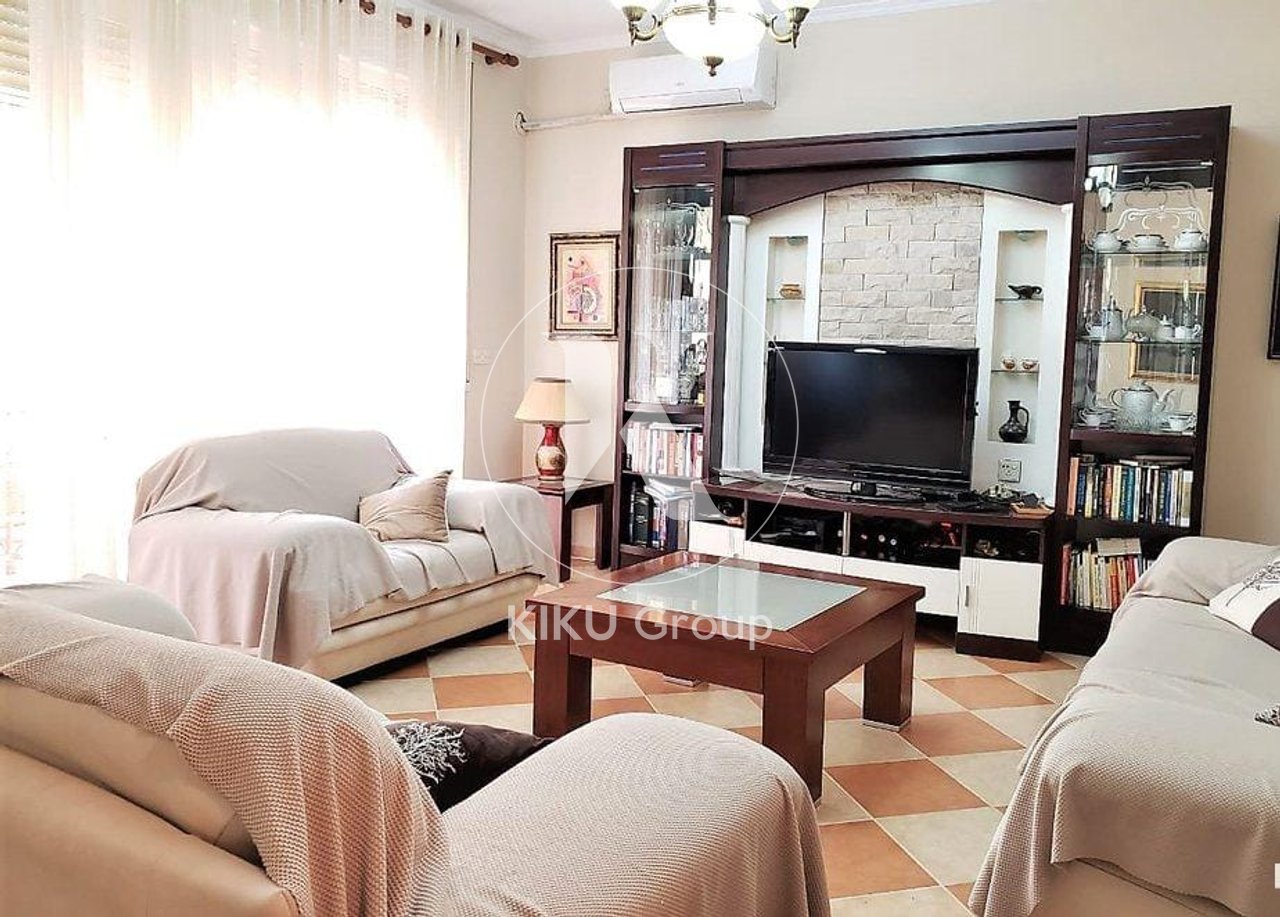 Appartamento 3+1+2 in Affitto – Via Elbasan