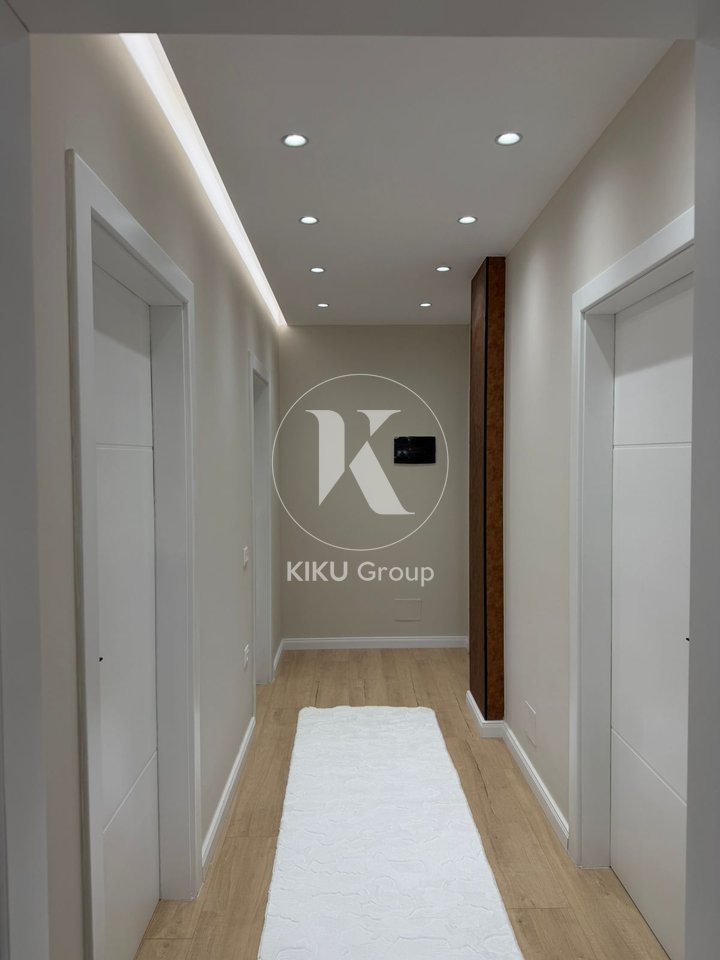 Shitet Apartament 2+1+2 i Mobiluar – Astir, Rruga "Sokrat Miho"