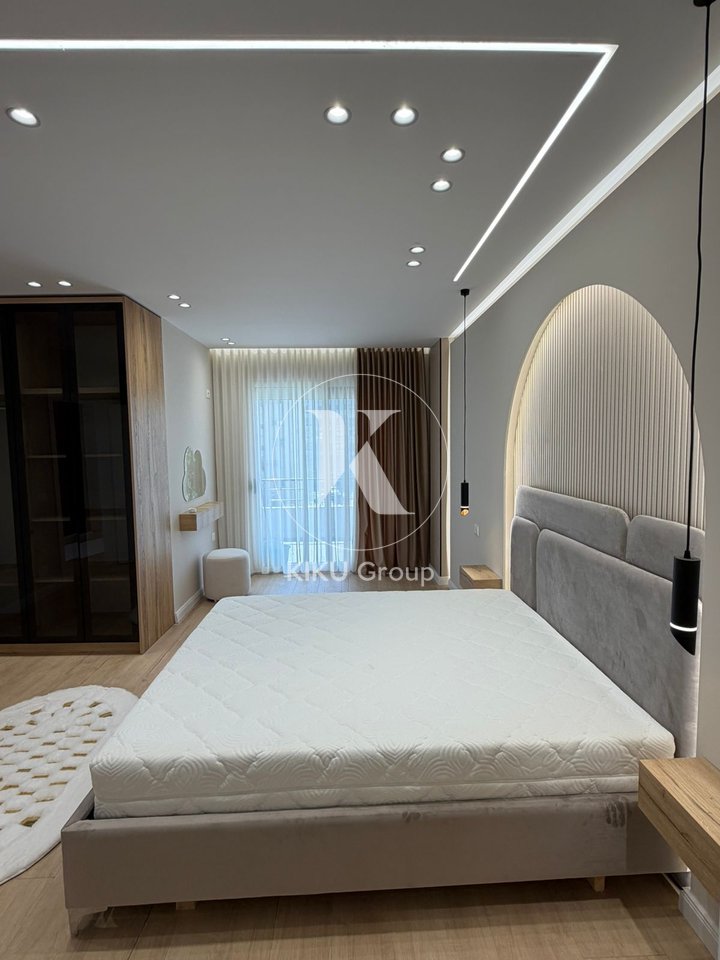 Shitet Apartament 2+1+2 i Mobiluar – Astir, Rruga "Sokrat Miho"