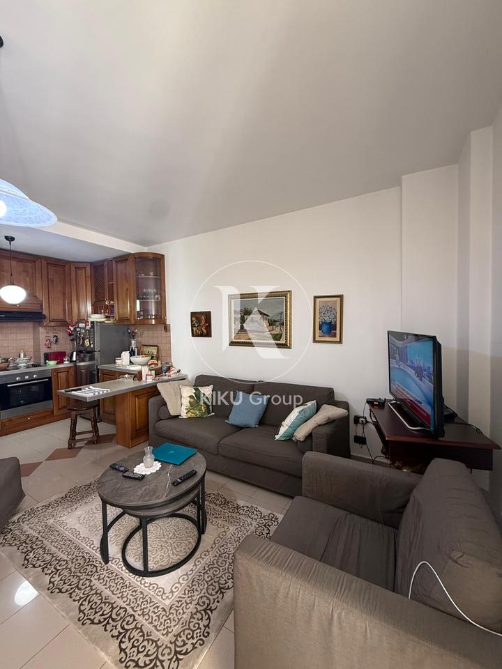 Shitet Apartament 2+1 – Pazari i Ri, Tiranë